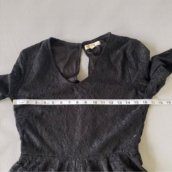 Rewind Floral Lace Black Long Sleeve Dress Women’s Size Medium - Picture 7 of 10